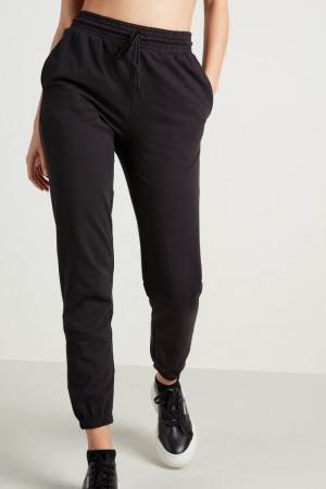 Dámské Kalhoty Jogger Tezenis Joggers with Welt Pocket and Drawstring Černé | CZ-UW0123958