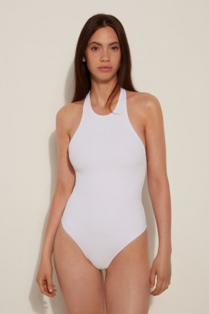 Dámské Plavky Tezenis 3D-Effect One-Piece Halter-Neck Bílé | CZ-VR8317604