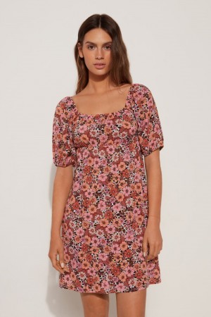 Dámské Šaty Tezenis Half-Sleeve Mini with Crisscross Back Floral Animal Print | CZ-HS1784623