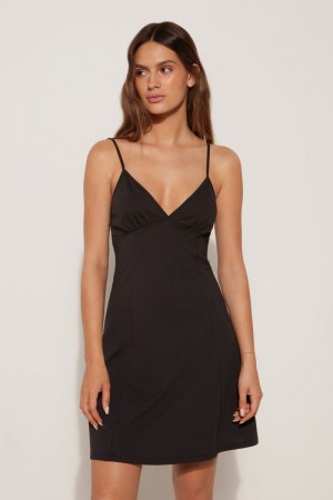 Dámské Šaty Tezenis V-Neck Mini Černé | CZ-QK1308247